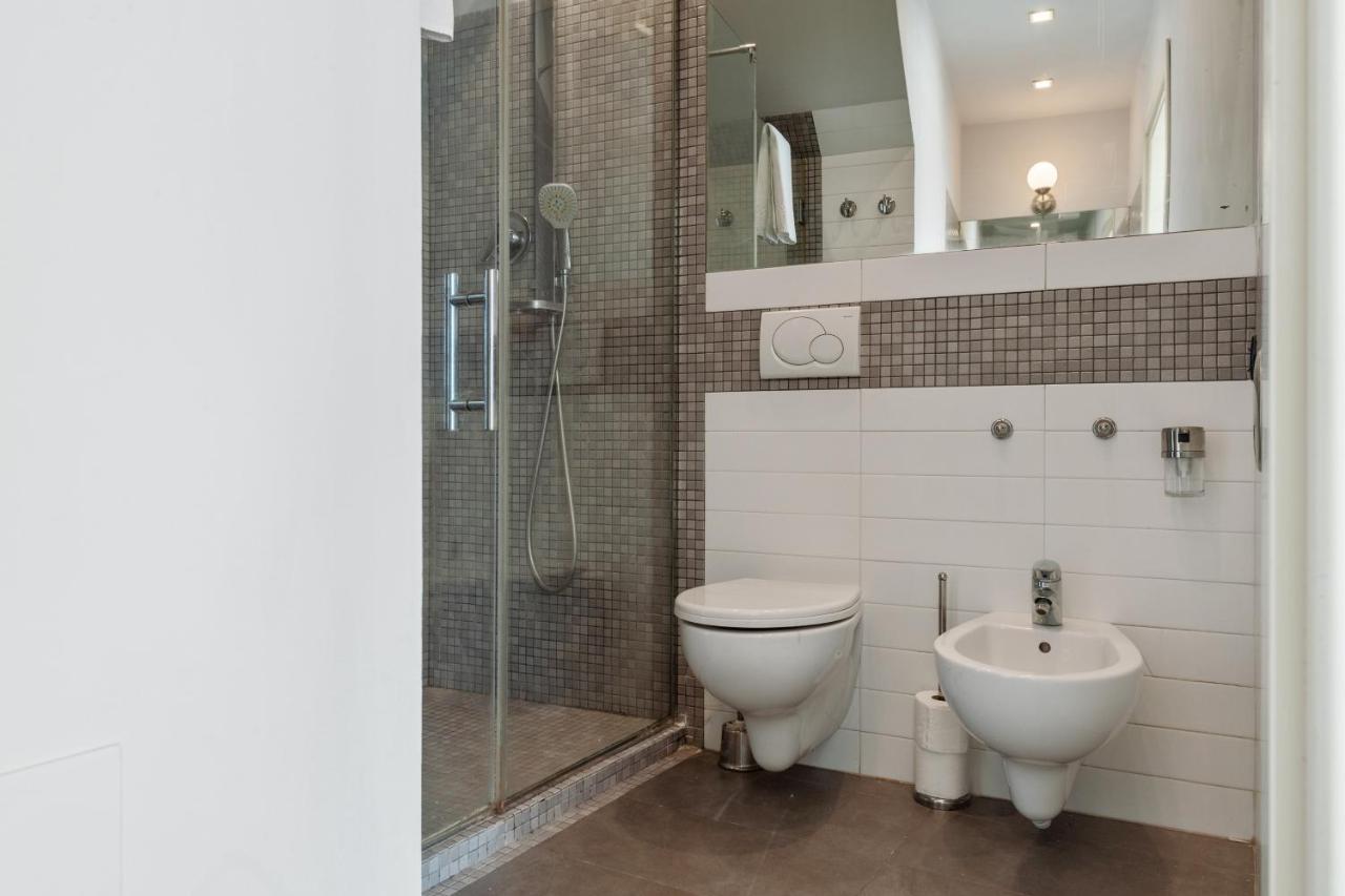 Elegant Flat A Few Steps From Via XX Settembre Apartment Генуа Екстериор снимка